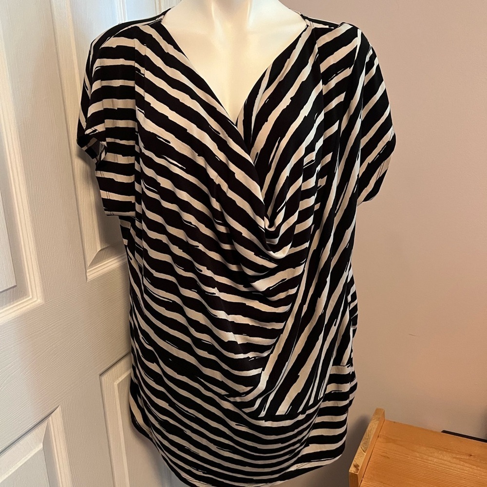 Cato women black and cream striped plus size shirt